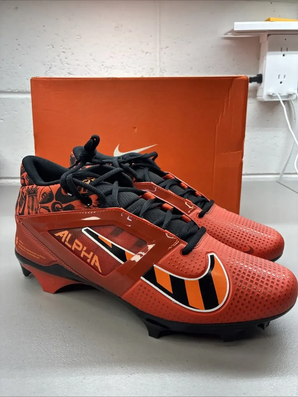 Men's Size 12 Nike Alpha Menace 4 Pro Picante Red Football Cleats FQ3984-600 NEW